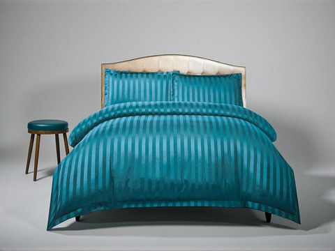 Луксозен спален комплект със сатенени райета, тюркоаз