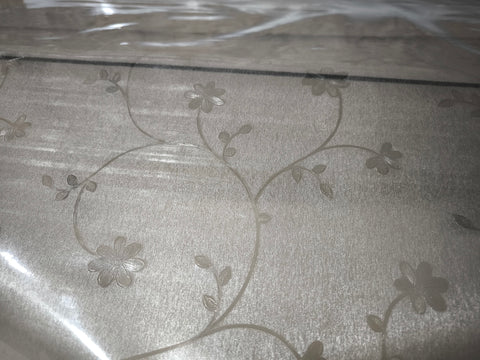 Прозрачна силиконова мушама с цвете