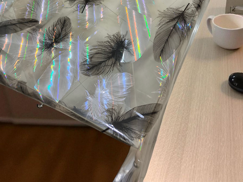 Прозрачна силиконова покривка за маса с пера