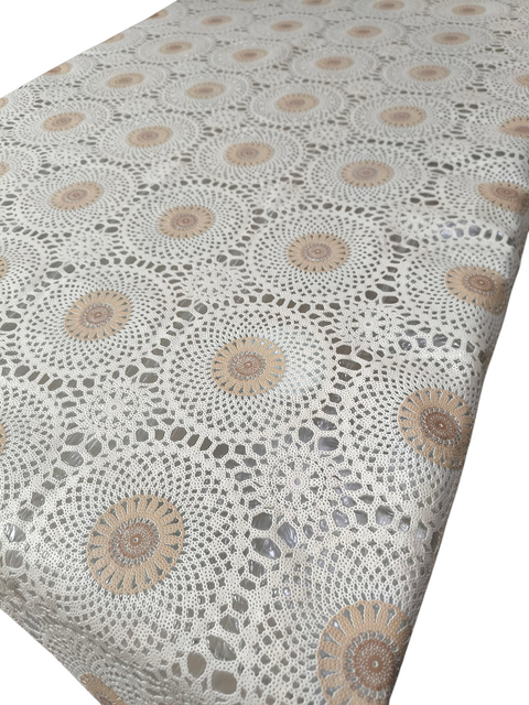 Силиконова мушама - бежови кръгчета