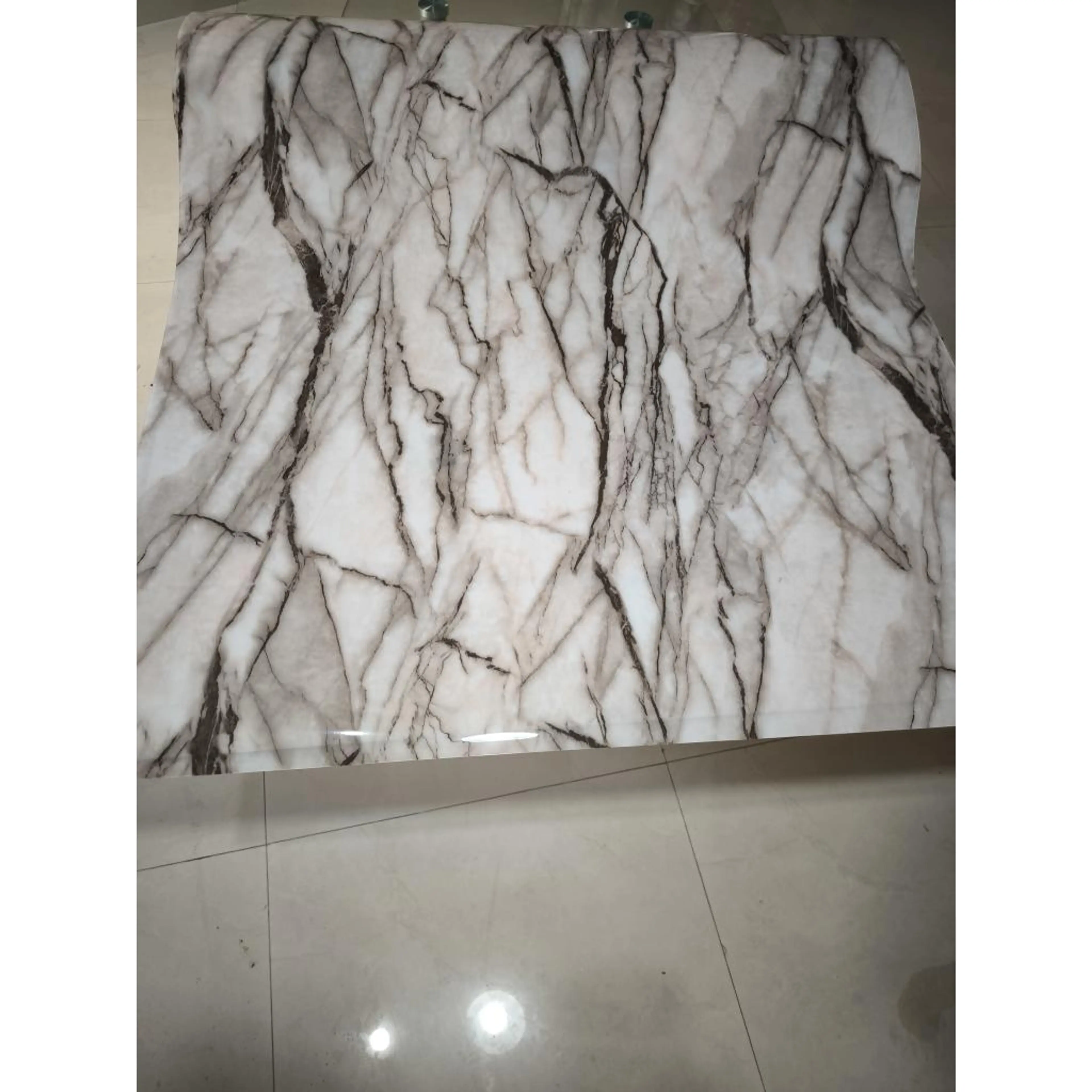 Бяло-черен мрамор