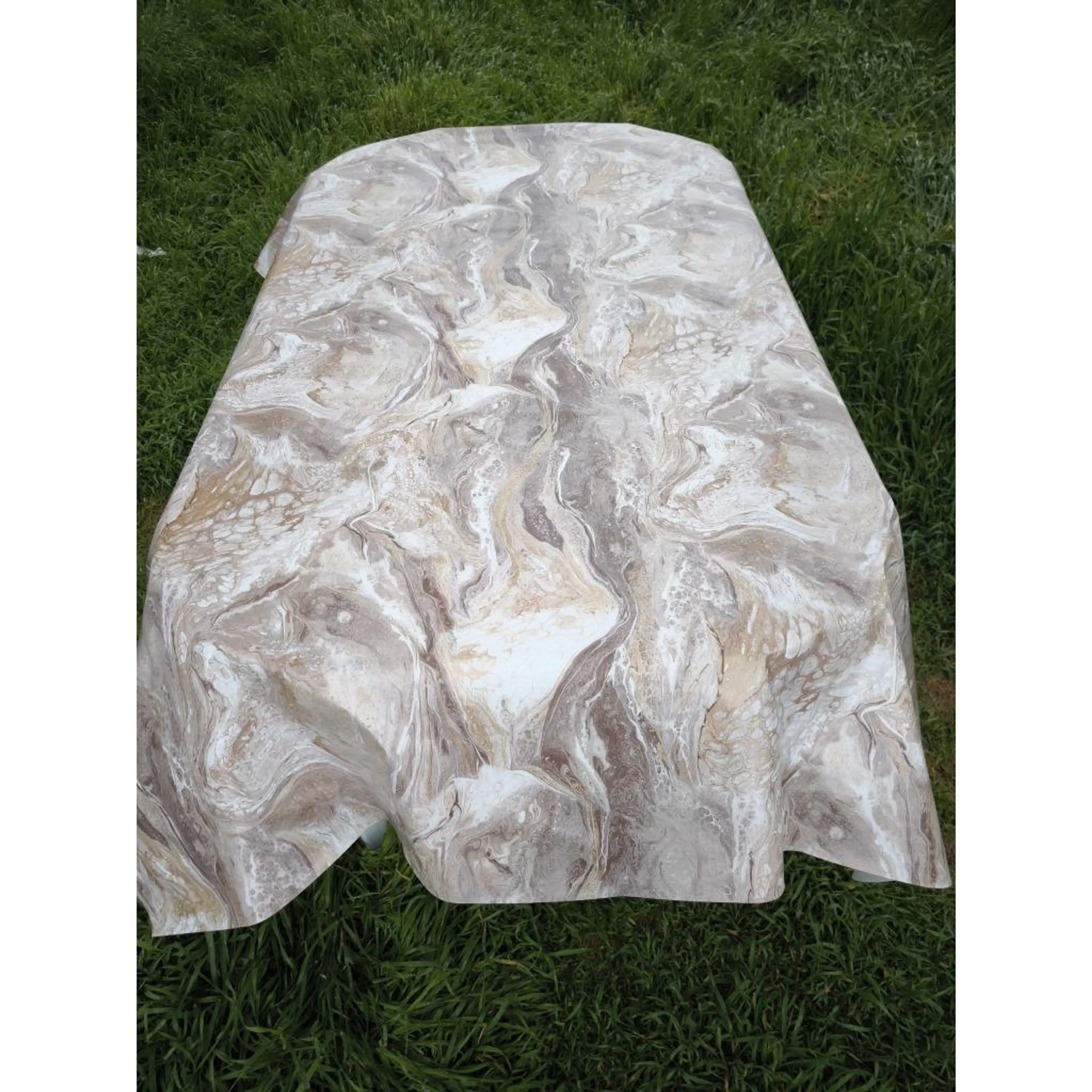 Кафяв мрамор