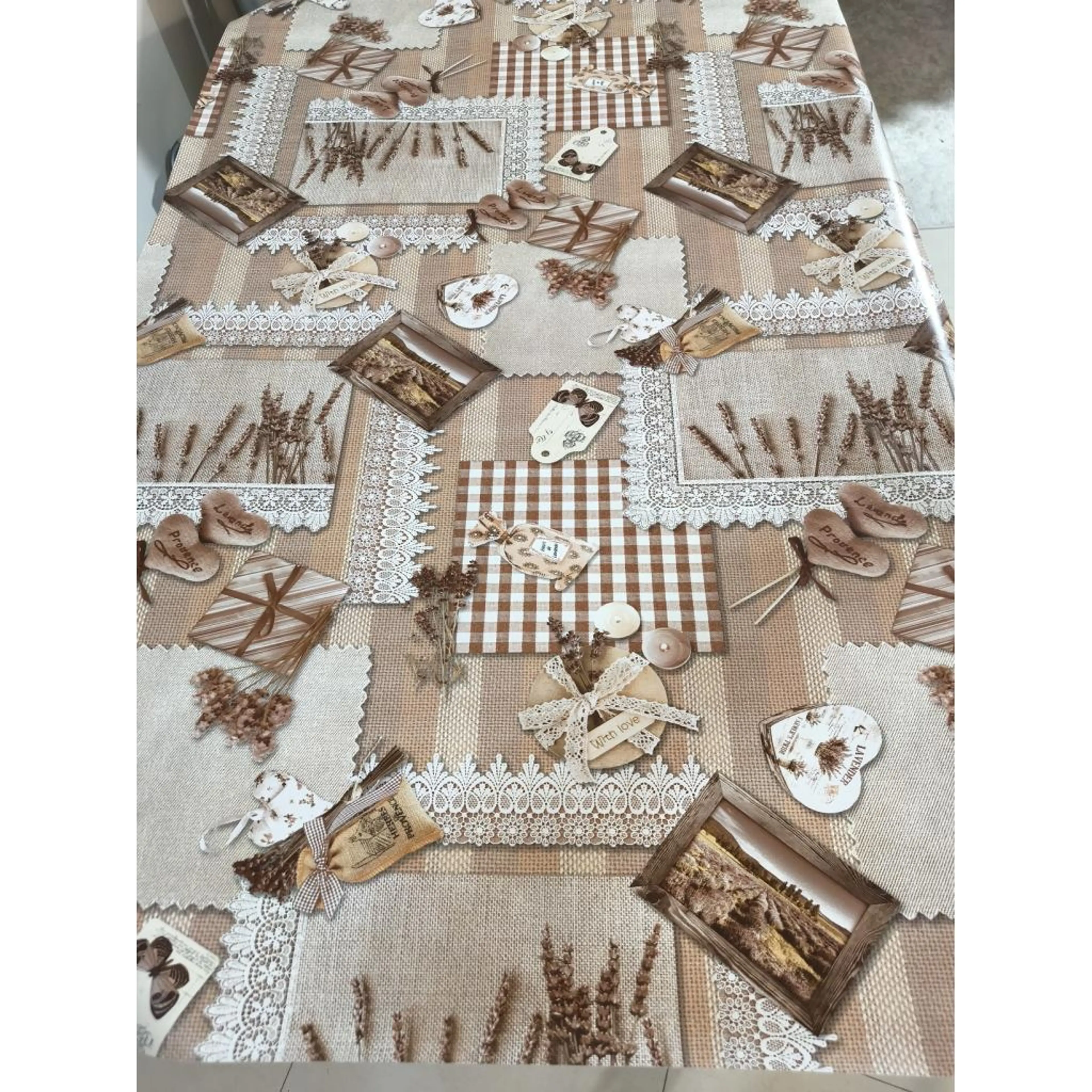 Мушама за маса, кафява лавандула