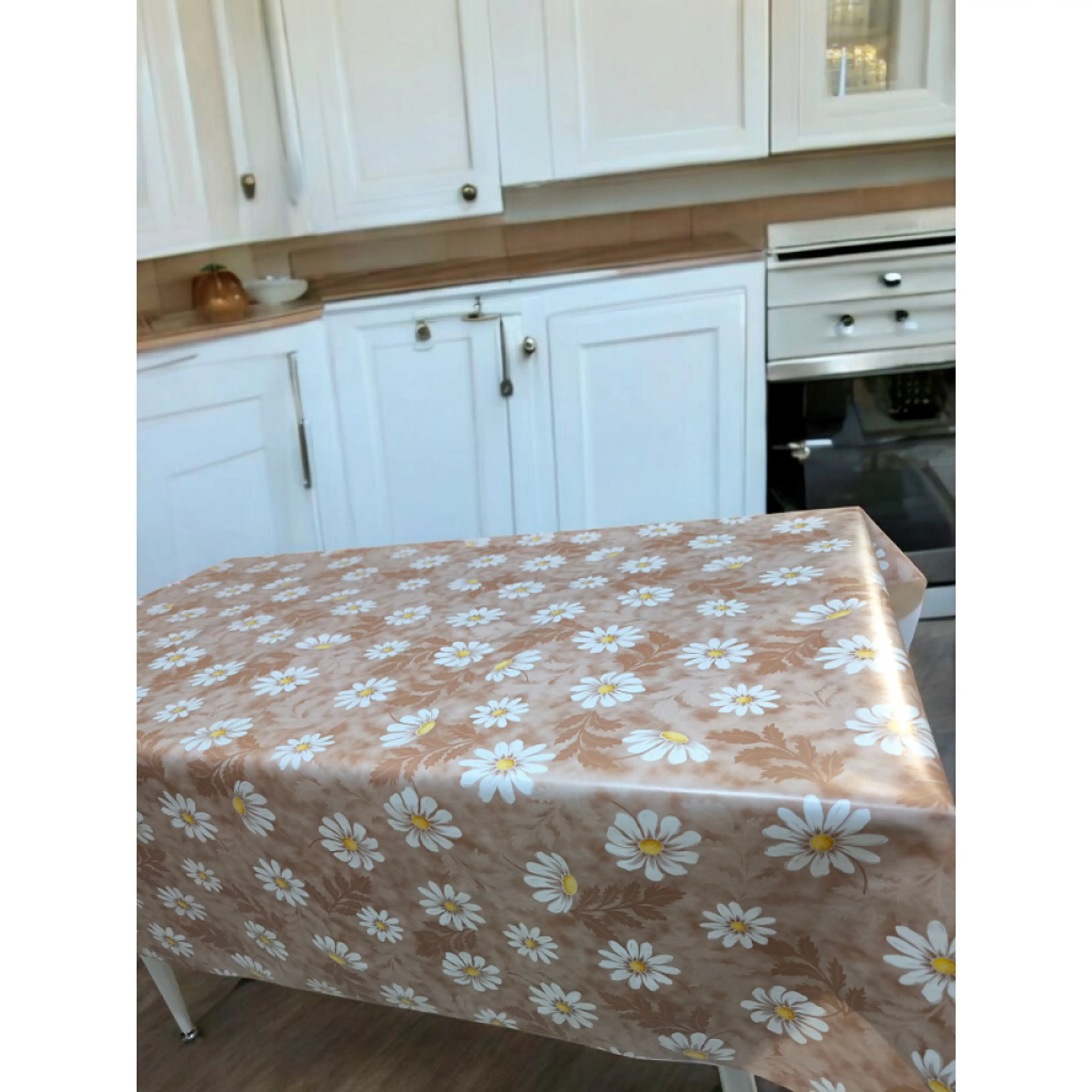 Мушама за маса, кафява маргаритка