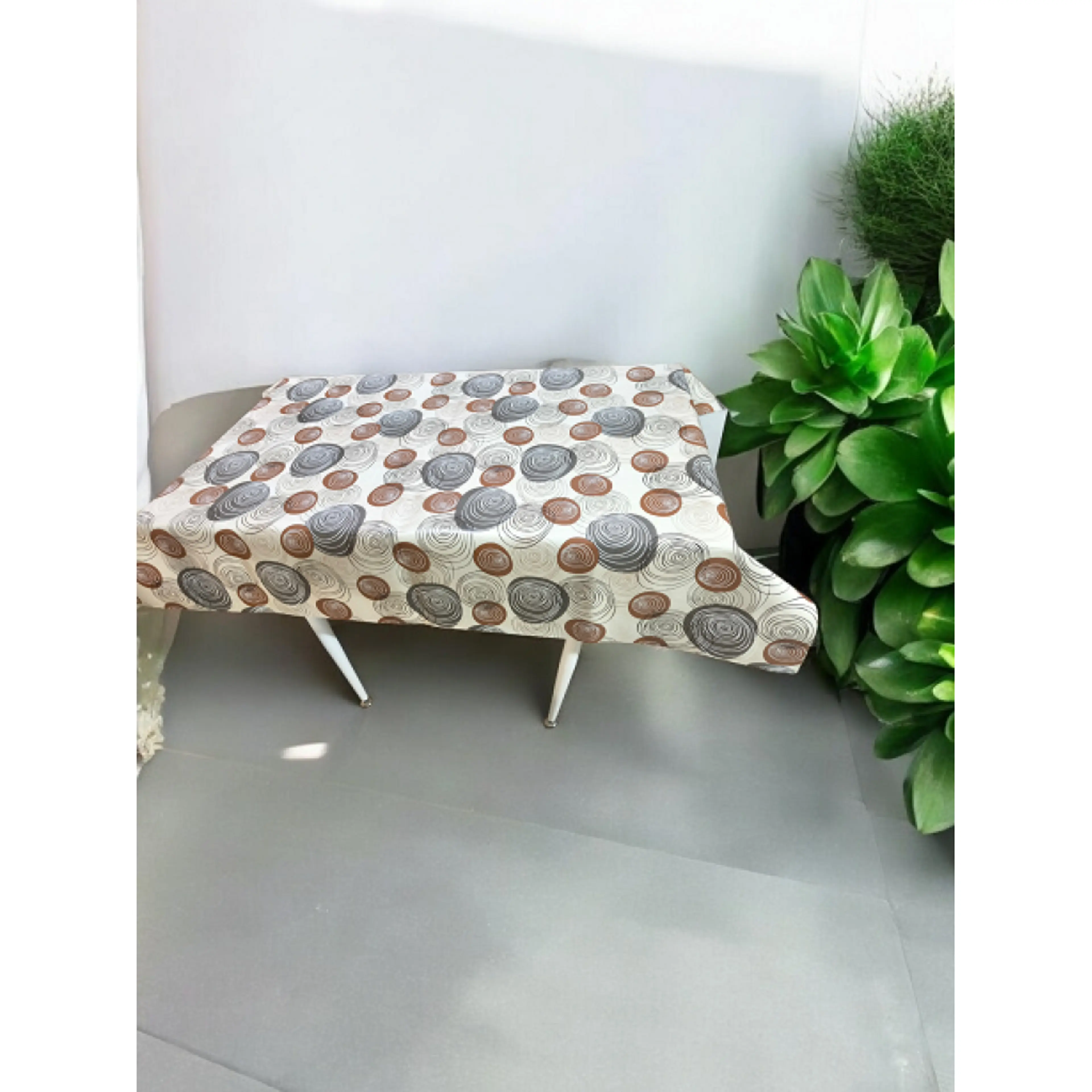 Мушама за маса, кръгове декорама