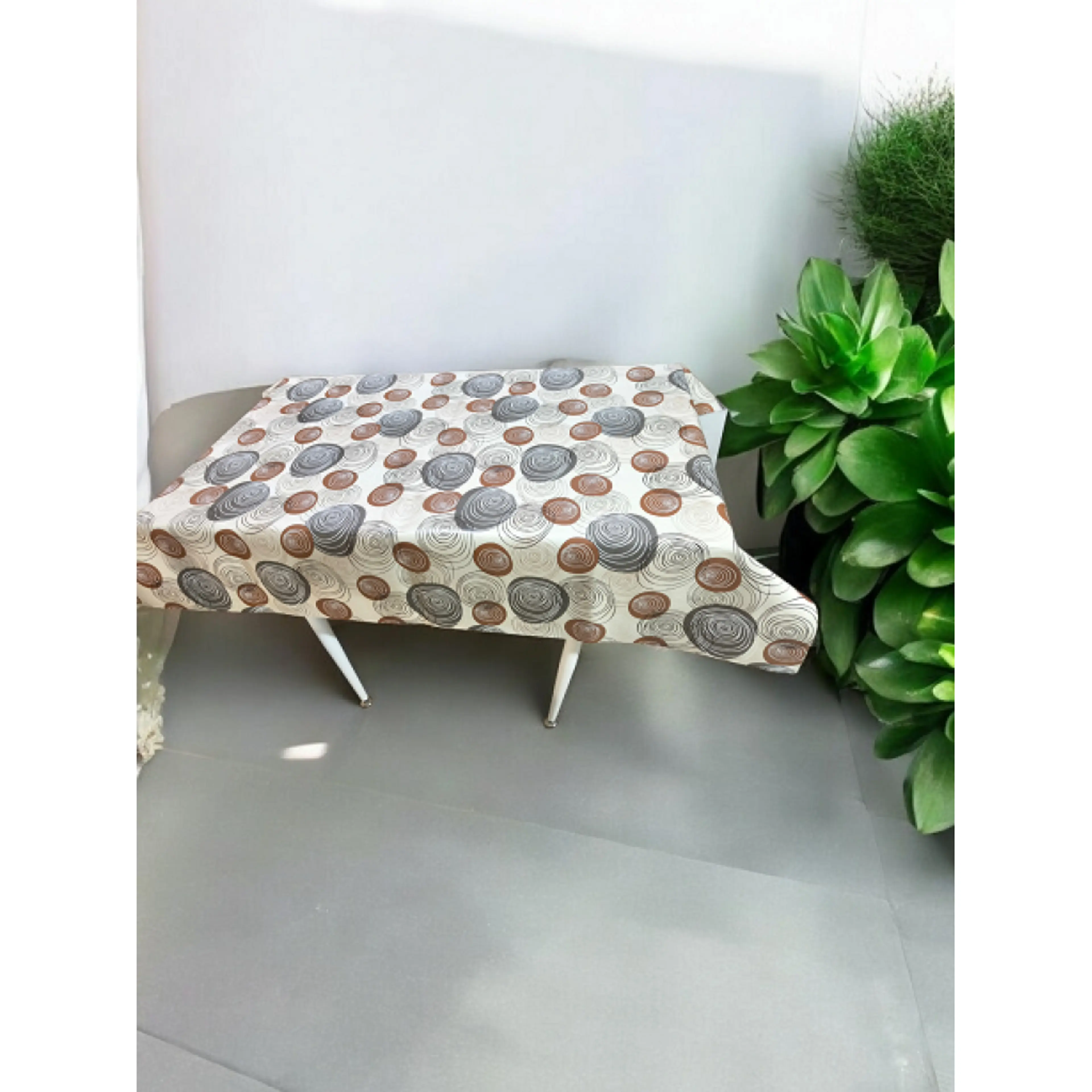 Мушама за маса, кръгове декорама