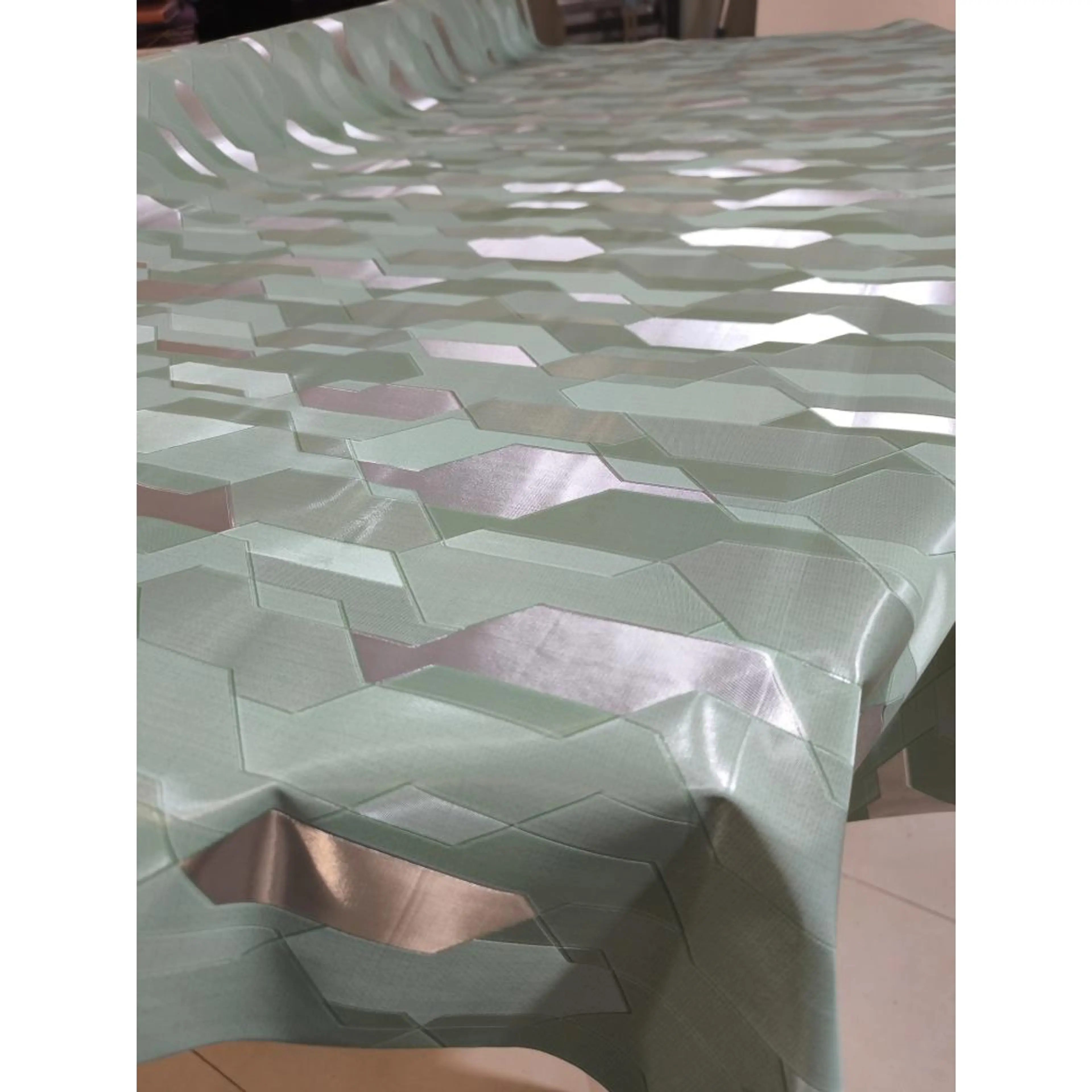 Перяща мушама, резидаво-сиво