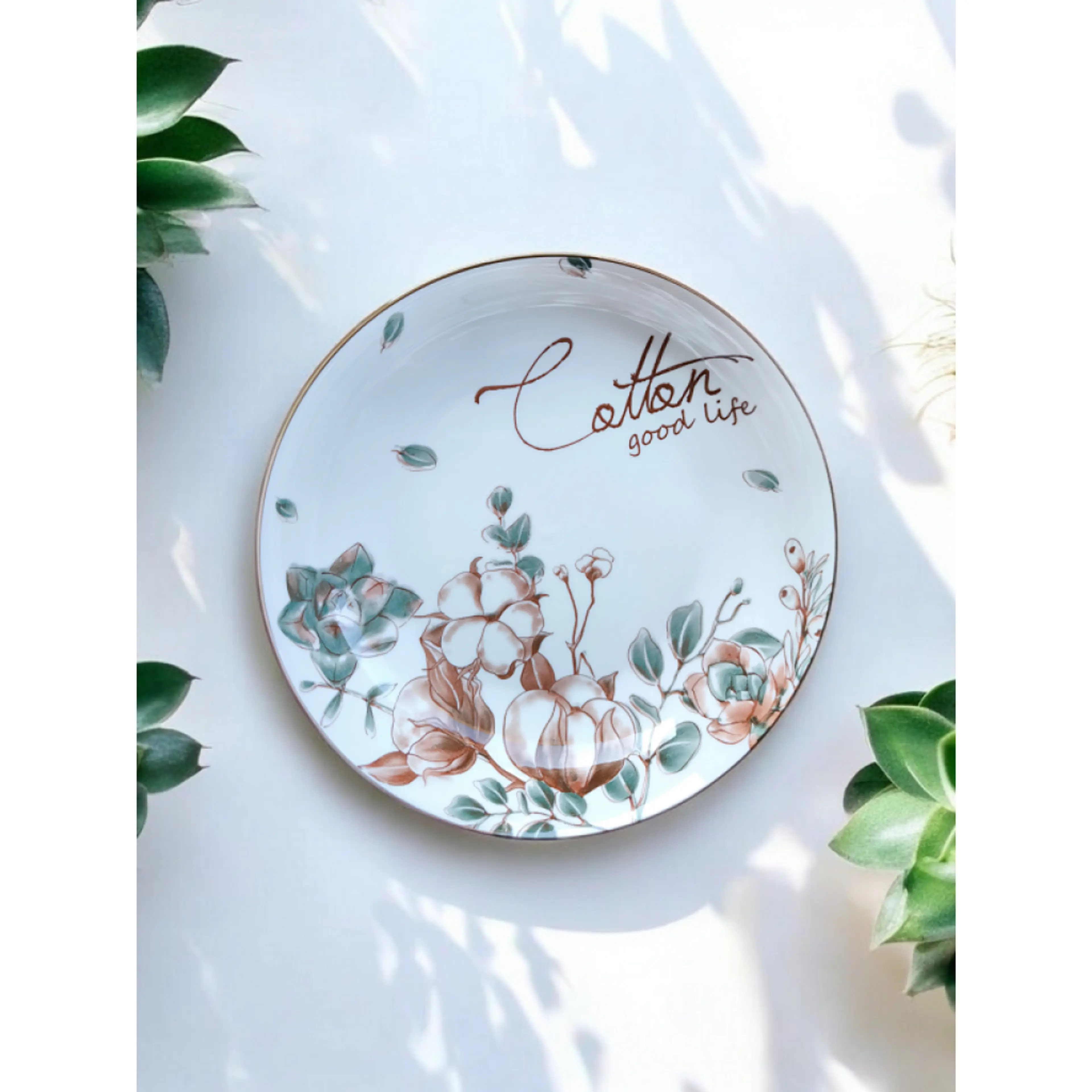 порцеланова чиния -20см