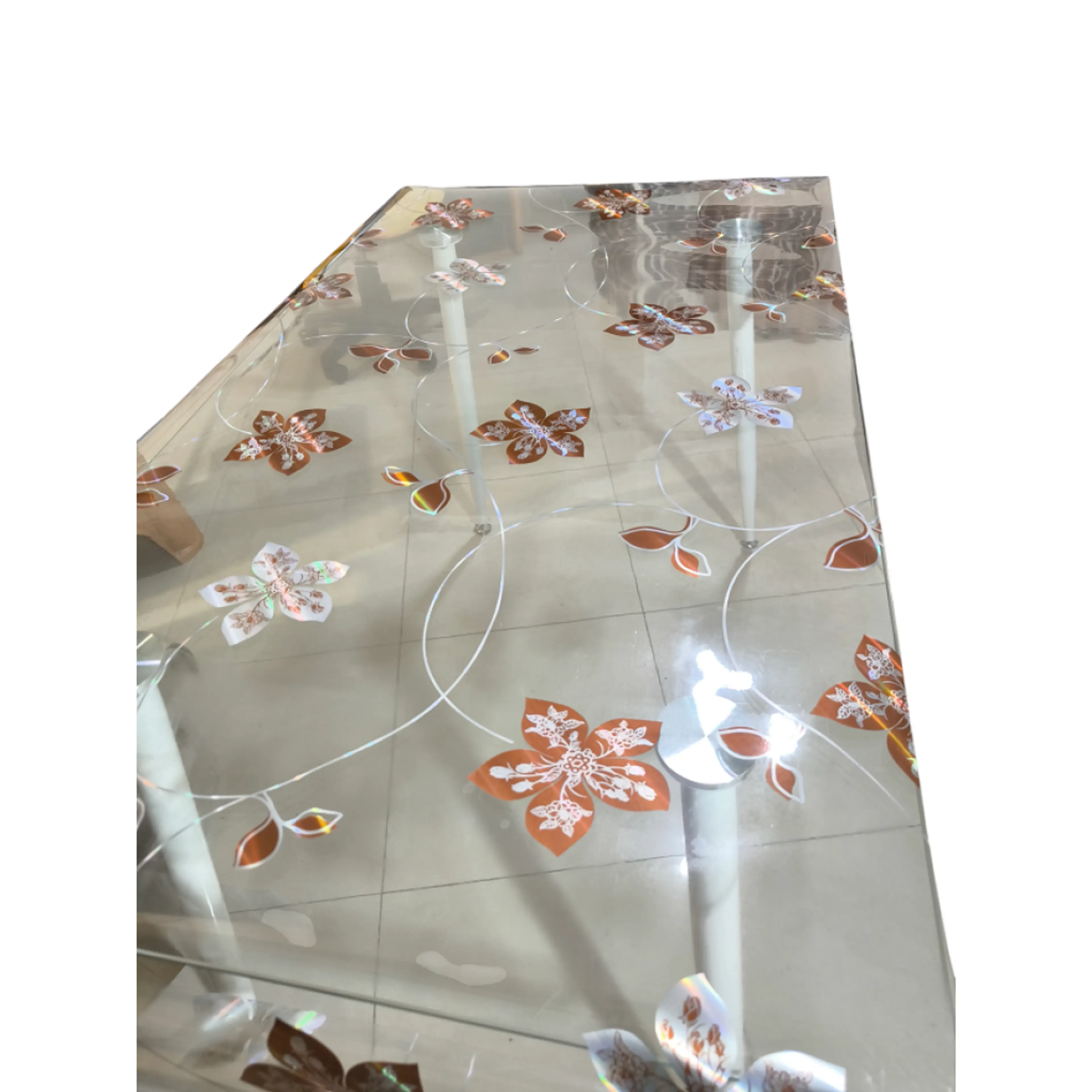 Протектор за маса, прозрачен фон кафяви-сиви листенца