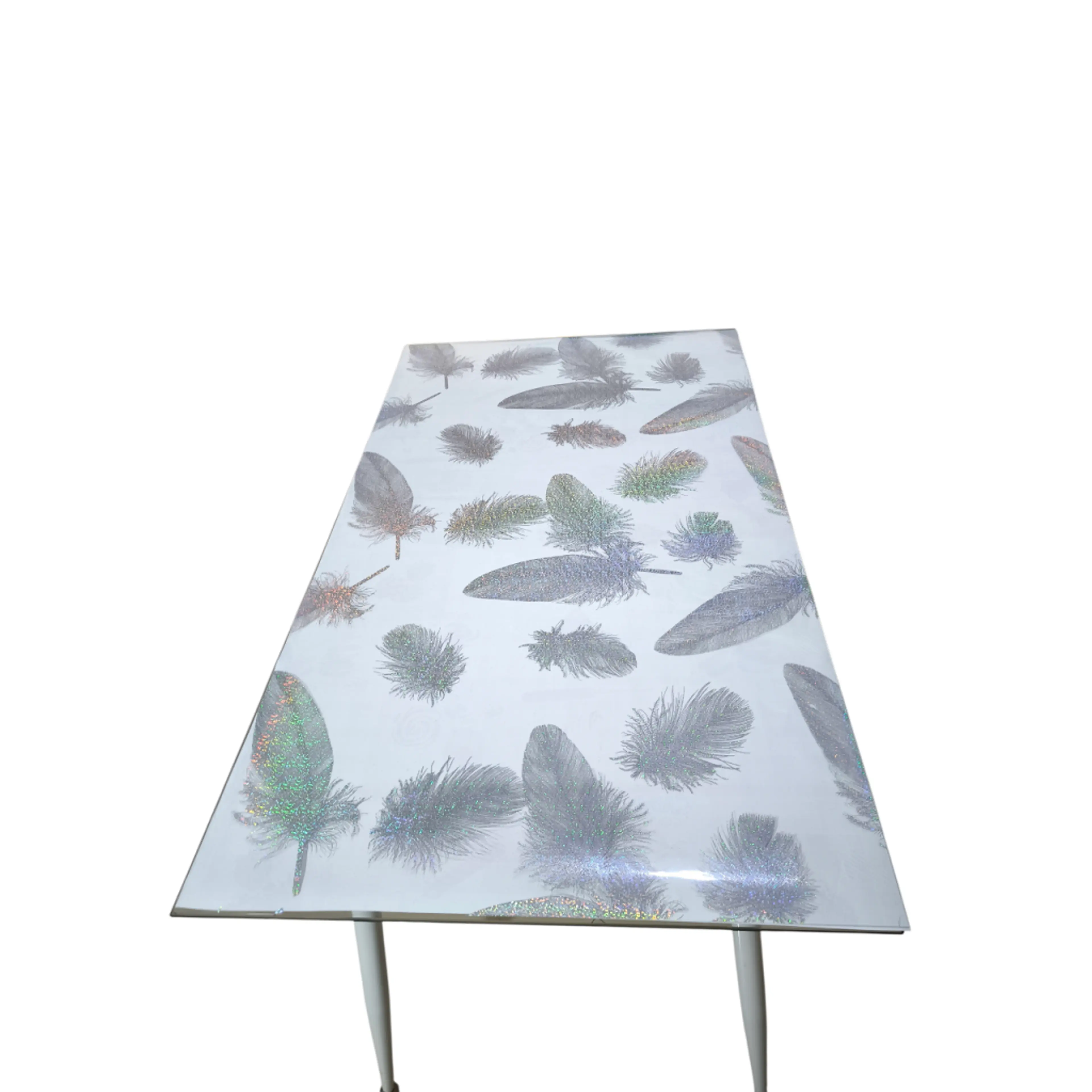 Протектор за маса, прозрачен фон със сиви пера