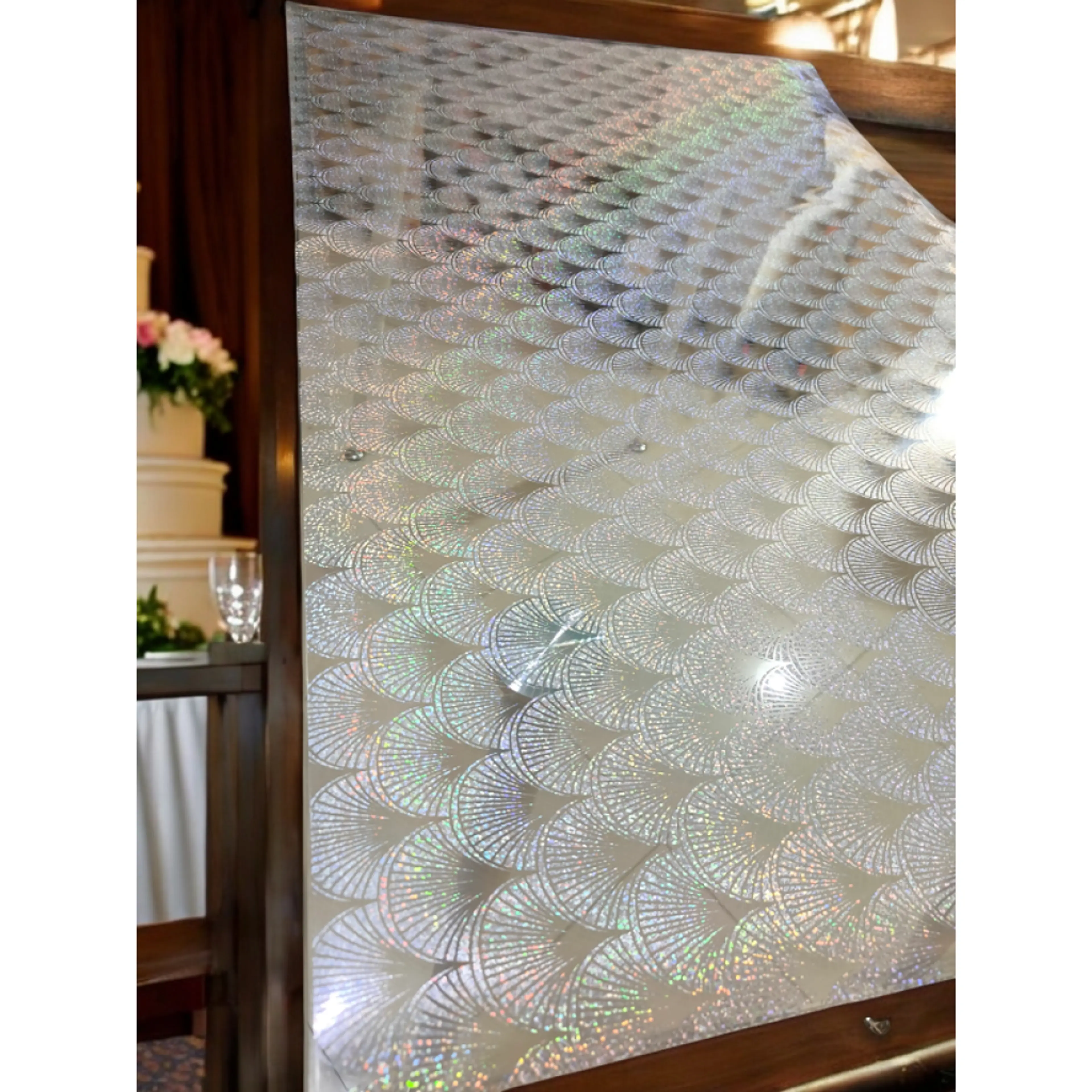 Прозрачен протектор с холограмна декорация