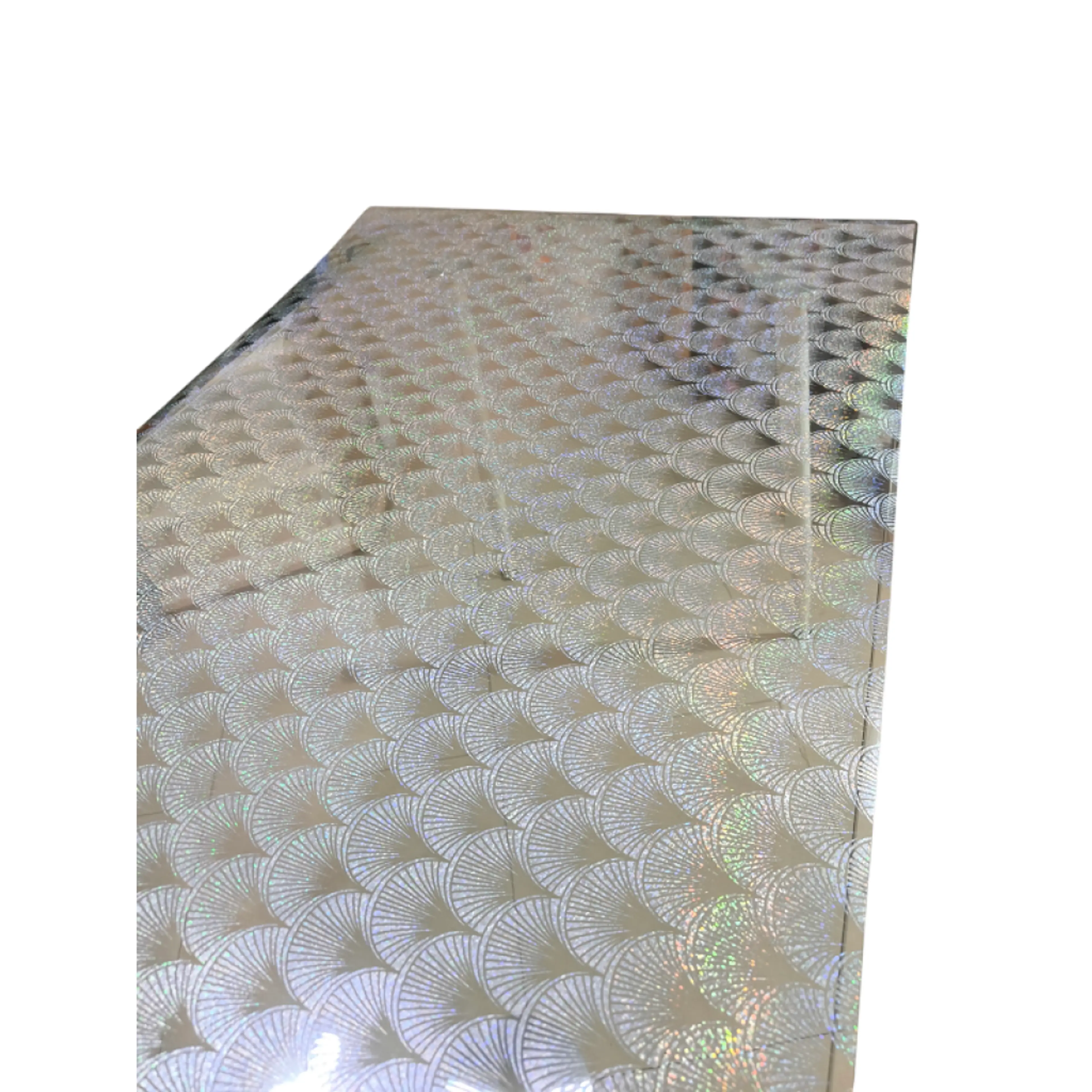 Прозрачен протектор с холограмна декорация