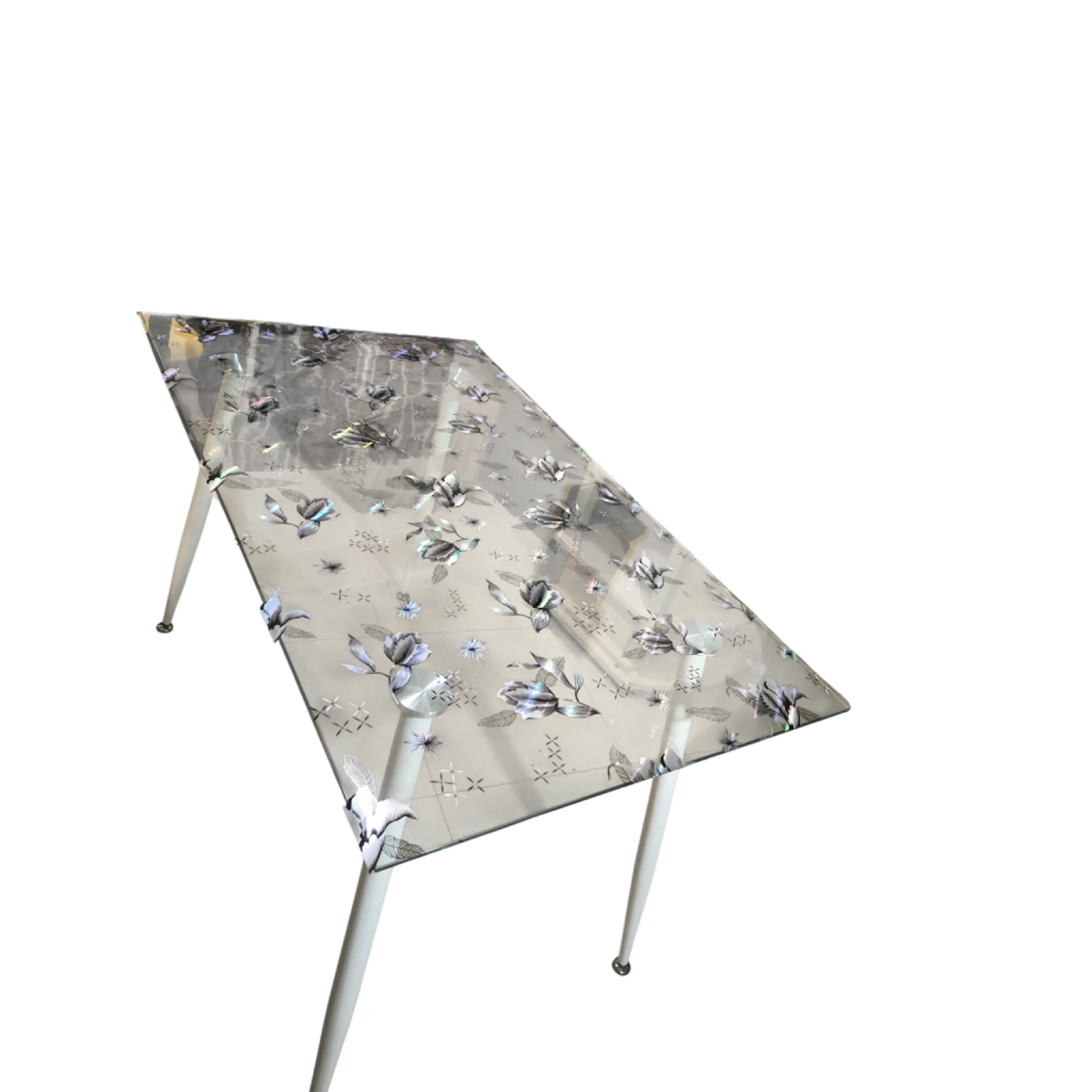 Силиконов протектор за маса - прозрачен фон с флорален дизайн