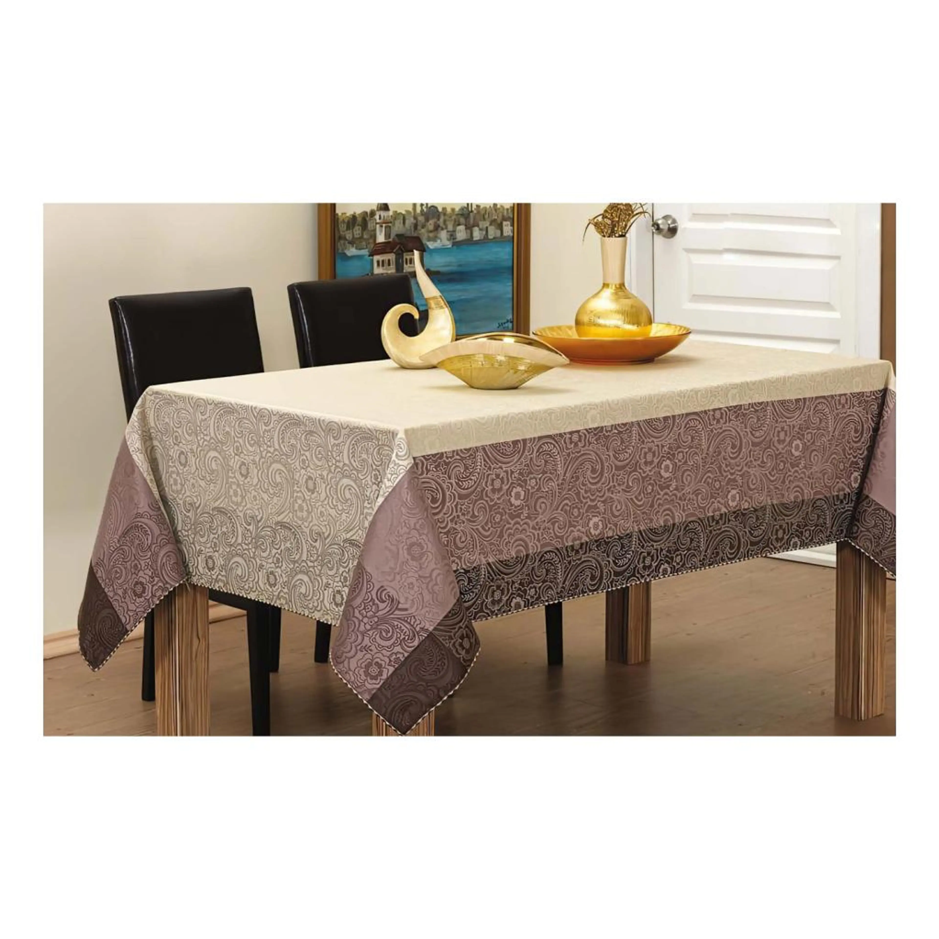 Водонепромокаема покривка за маса